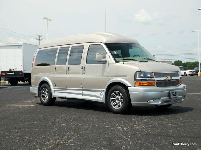 Used 2021 Chevrolet Express Passenger LSImage 15
