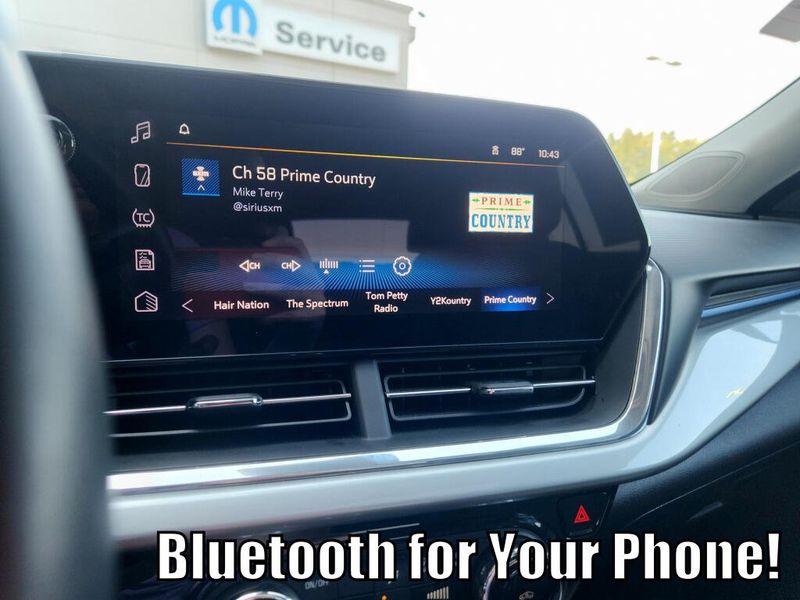 Used 2024 Chevrolet Trax LT