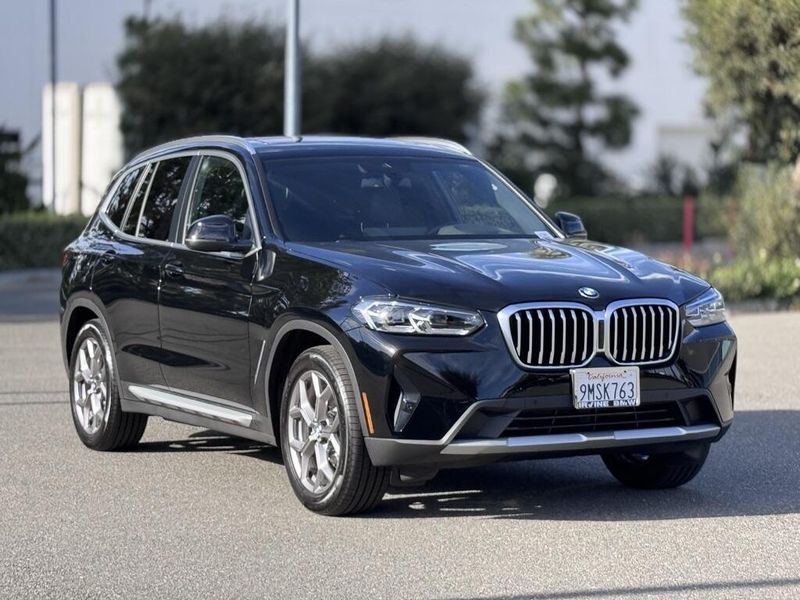 2024 BMW X3 sDrive30iImage 3
