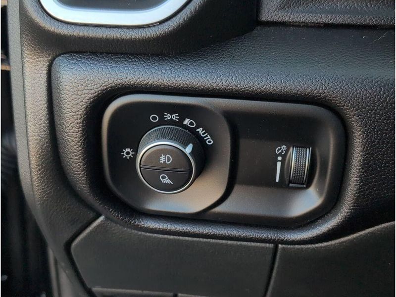 Used 2024 RAM 2500 Big HornImage 28