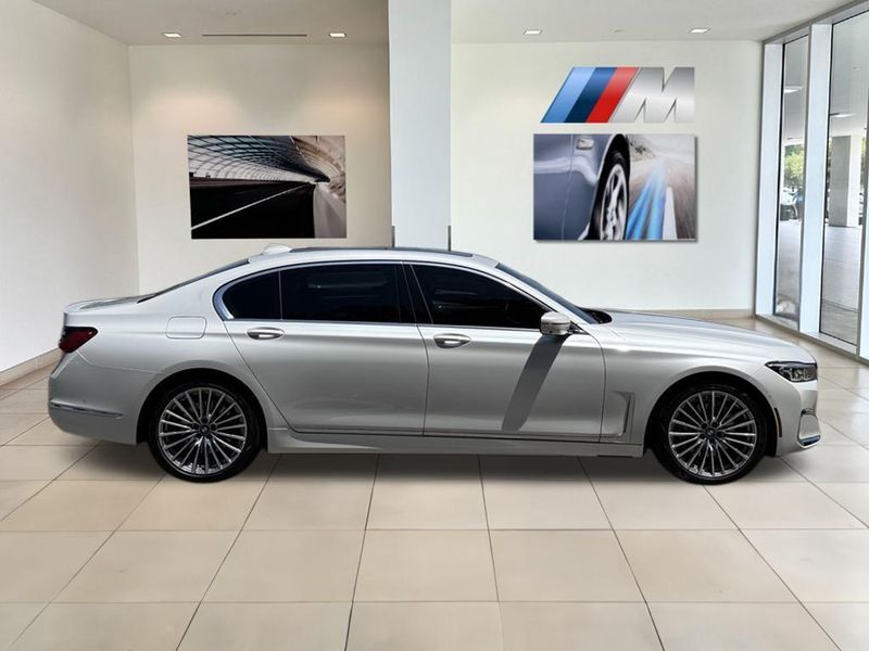 2022 BMW 7 Series 740iImage 5