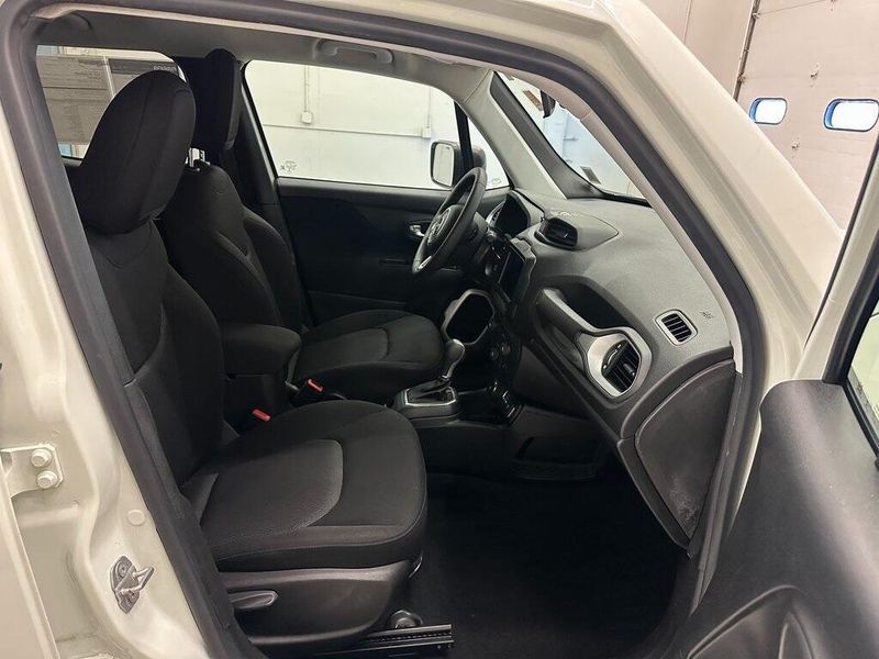 2018 Jeep Renegade SportImage 26