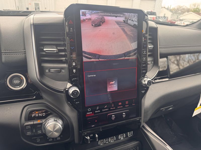 2025 RAM 1500 RebelImage 22