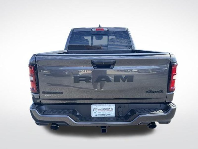 2026 RAM 1500 Big Horn Crew Cab 4x4 5'7' Box