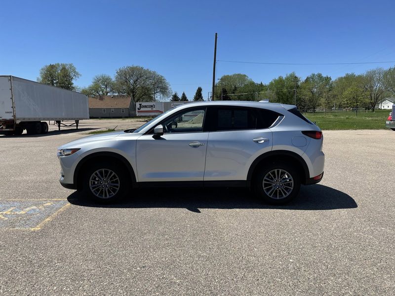 2021 Mazda CX-5 TouringImage 5