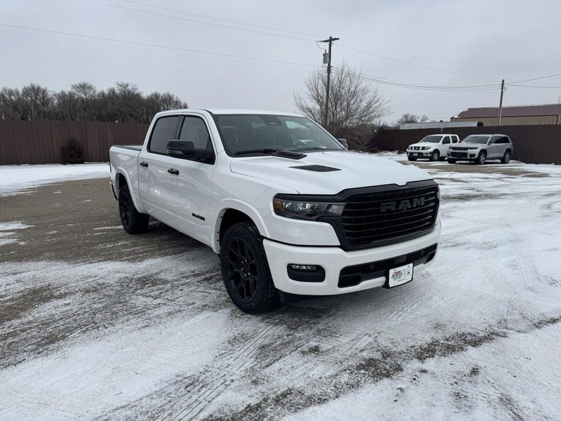 2025 RAM 1500 LaramieImage 2