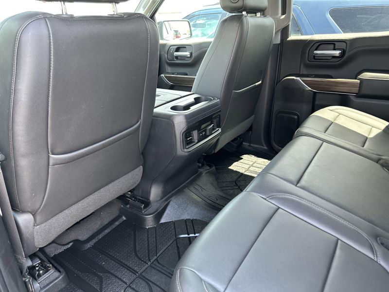 Used 2019 Chevrolet Silverado 1500 LT Trail BossImage 2