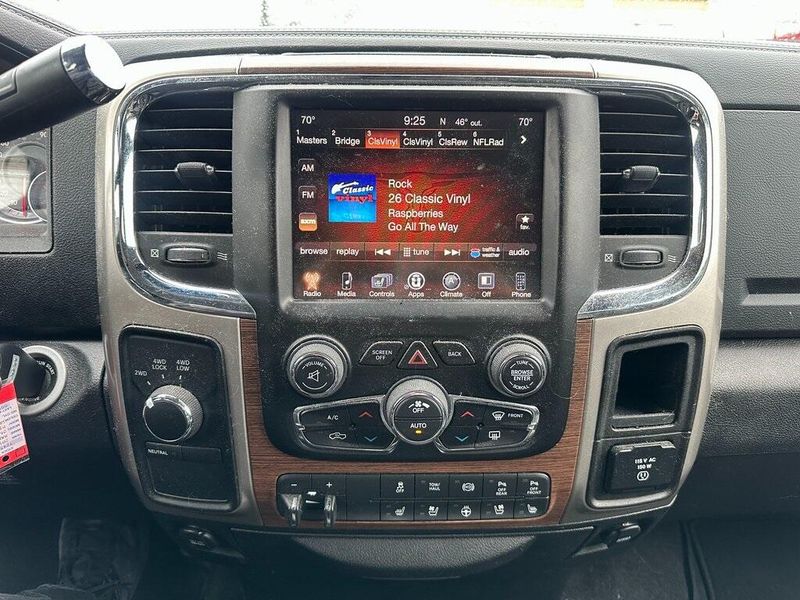 2016 RAM 2500 LaramieImage 7