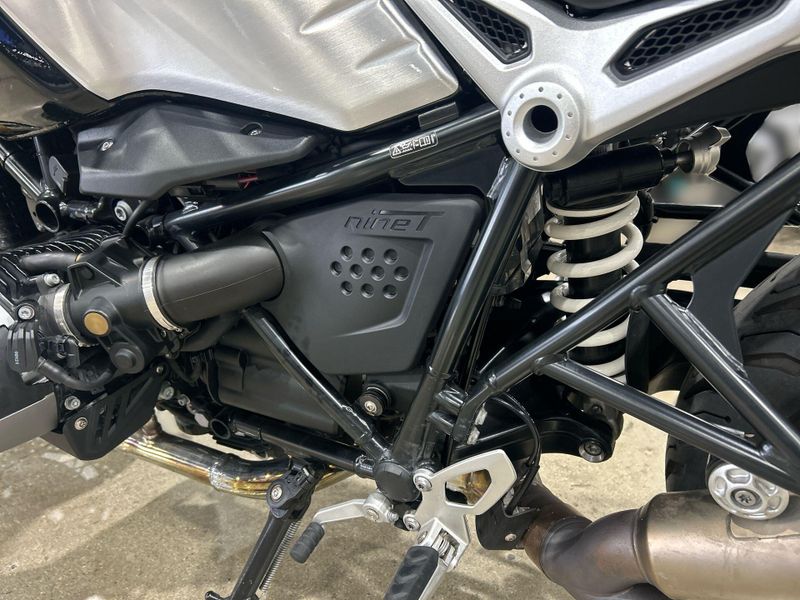 Used 2021 BMW R nineT Image 27