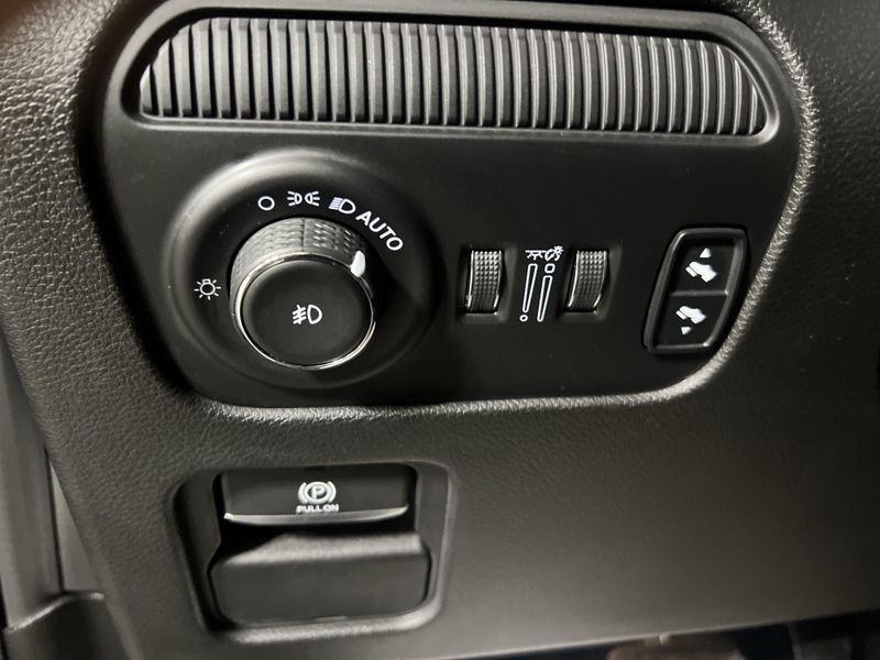 2022 Jeep Wagoneer Series IImage 27