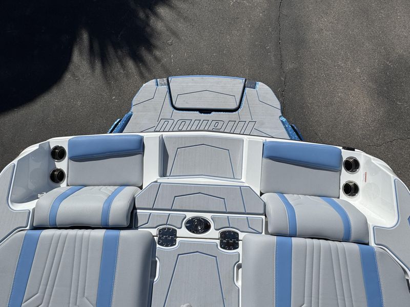 2025 MALIBU WAKESETTER 25 LSV Image 9