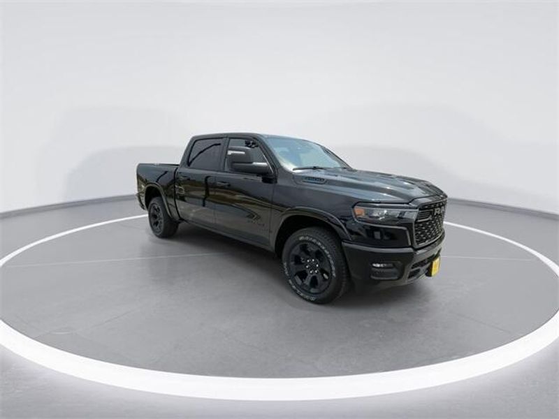 2025 RAM 1500 Big Horn Crew Cab 4x4 5