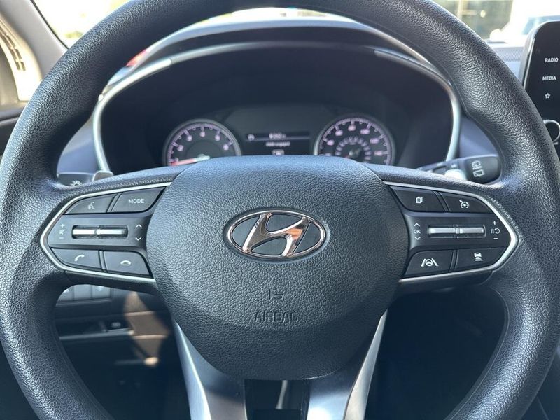 Used 2022 Hyundai Santa Fe SELImage 35