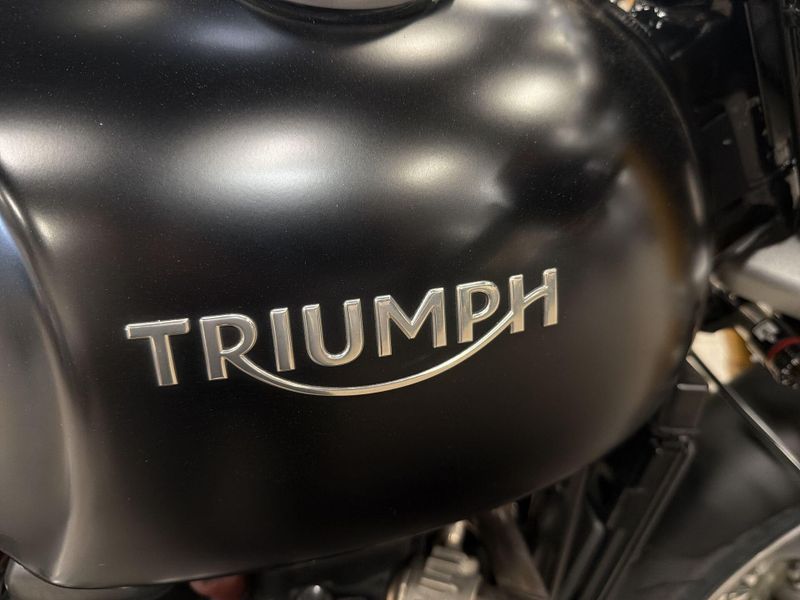 Used 2016 Triumph Thruxton R Image 26