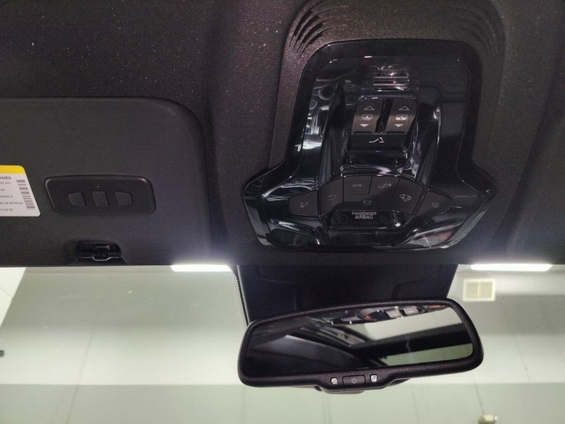 Used 2023 Alfa Romeo Stelvio Quadrifoglio AWD w/SunroofImage 31