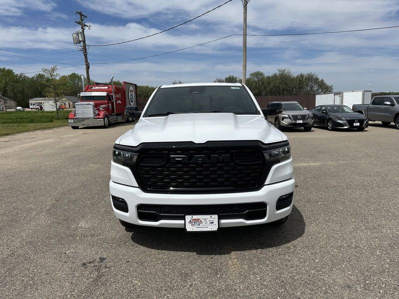 2025 RAM 1500 Big Horn Crew Cab 4x4 5