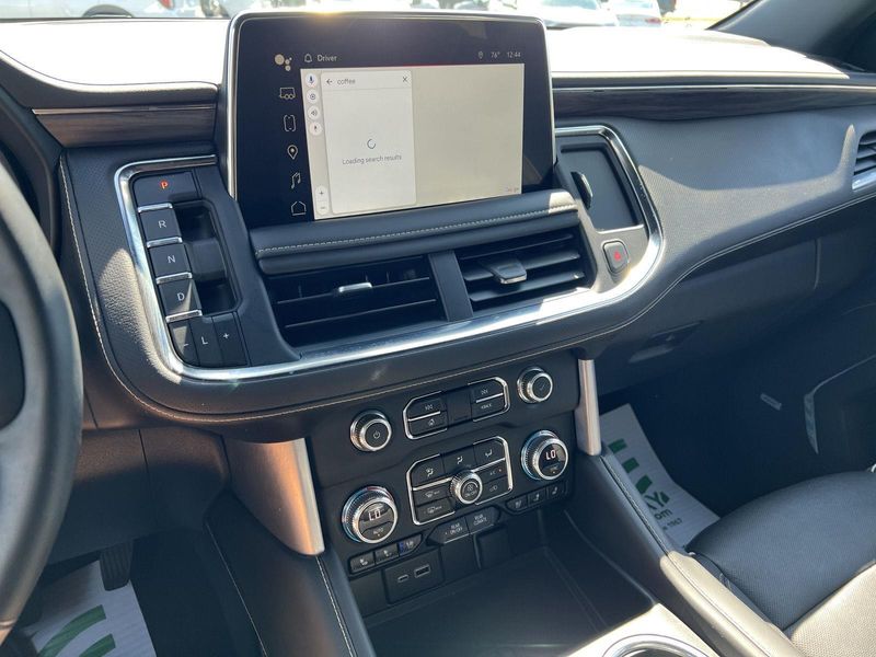 2023 Gmc Yukon SLT photo 24