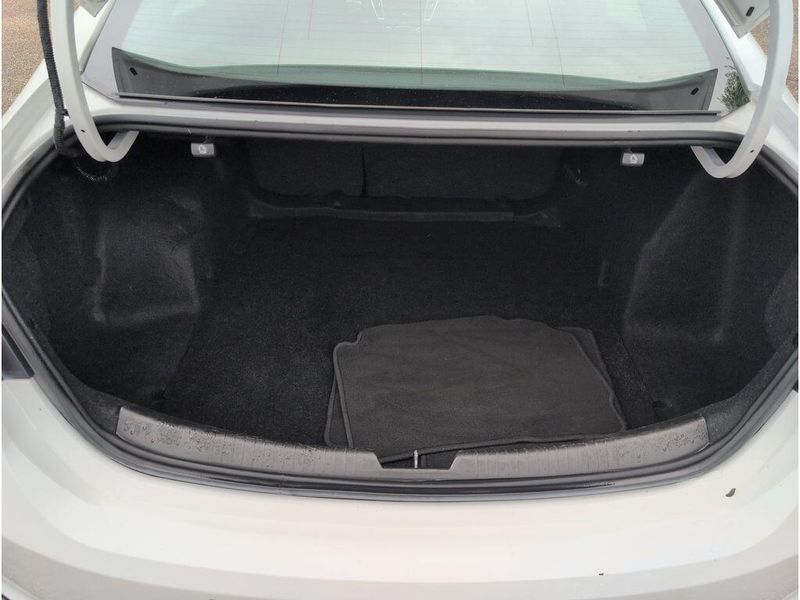 Used 2024 Chevrolet Malibu LTImage 33