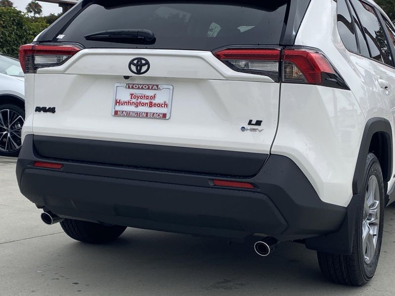New 2025 Toyota RAV4 Hybrid LEImage 4