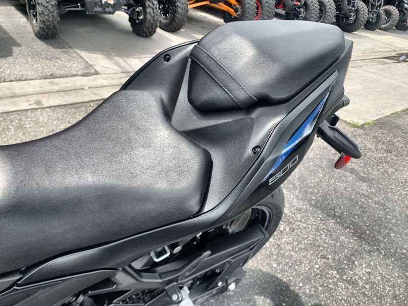 Used 2025 Kawasaki Ninja 500 SE ABS Image 16