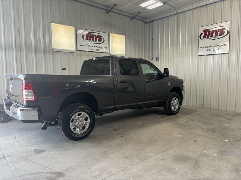 2024 RAM 2500 Tradesman Crew Cab 4x4 6