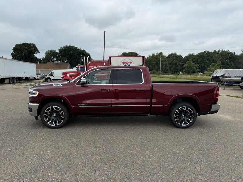 2025 RAM 1500 Limited Crew Cab 4x4 6