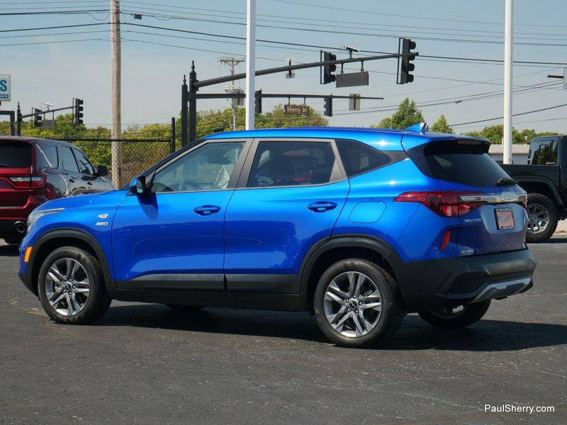 Used 2023 Kia Seltos LX