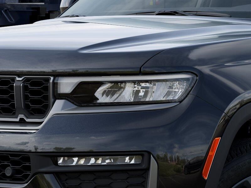 New 2026 Jeep Grand Cherokee L 85th Anniversary Edition 4x4