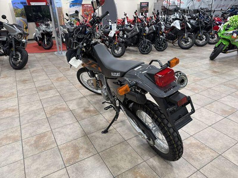 New 2027 Suzuki DR650S Image 15