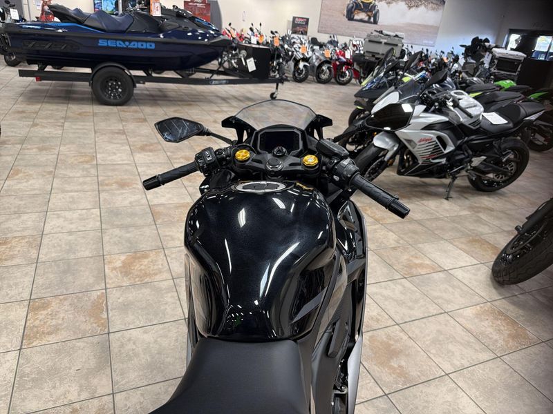 New 2026 Kawasaki NINJA ZX-4RR ABS Image 25