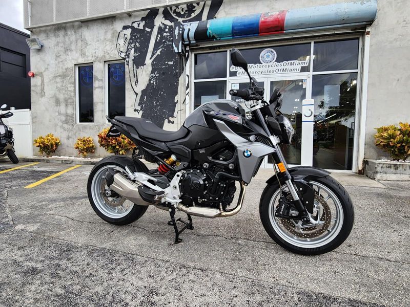 Used 2021 BMW F 900 R Image 9