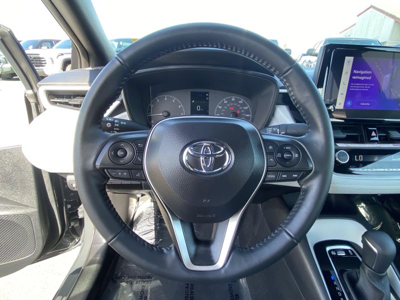 2025 Toyota Corolla SEImage 26