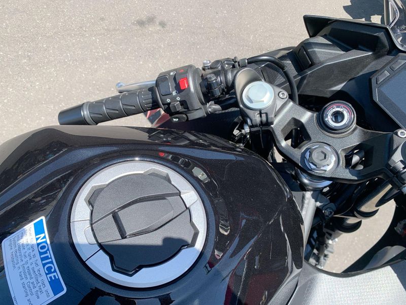 New 2025 Kawasaki NINJA 500 ABS Image 17