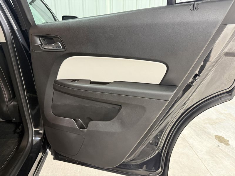 Used 2015 Chevrolet Equinox LTZImage 9