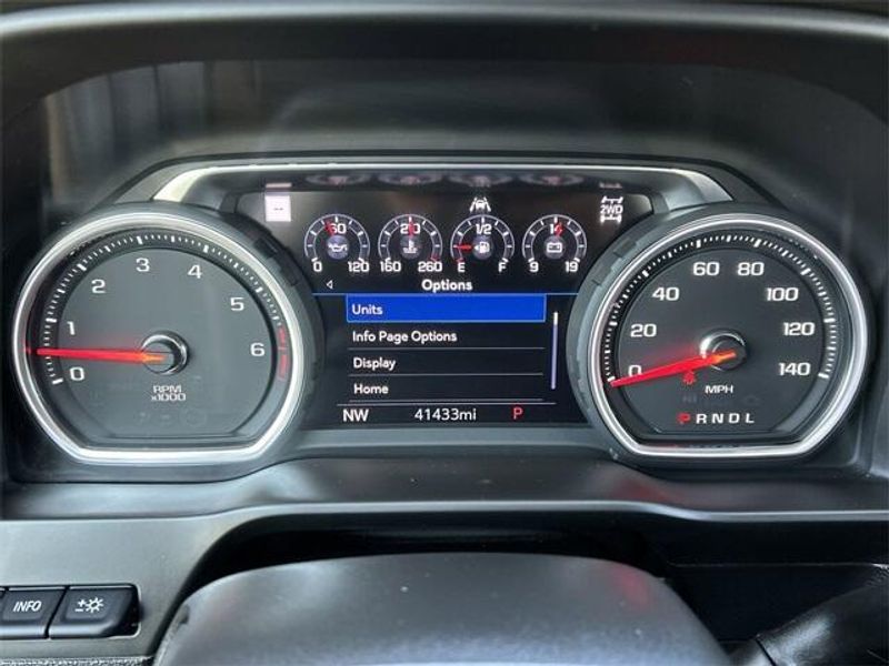 Used 2022 Chevrolet Silverado 1500 LTD High CountryImage 31