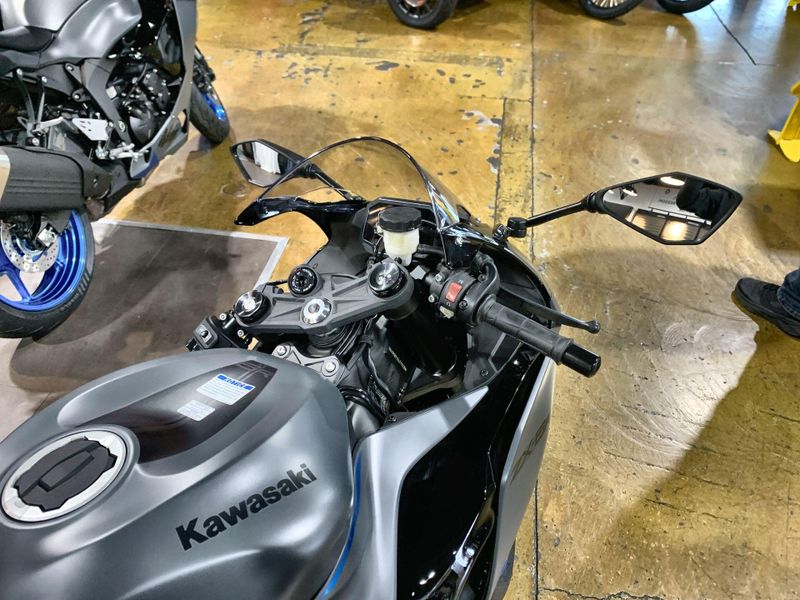 New 2026 Kawasaki NINJA ZX-6R ABS Image 18