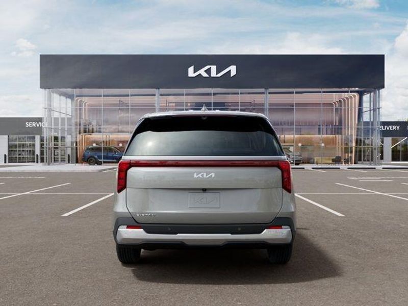New 2026 Kia Carnival EXImage 6