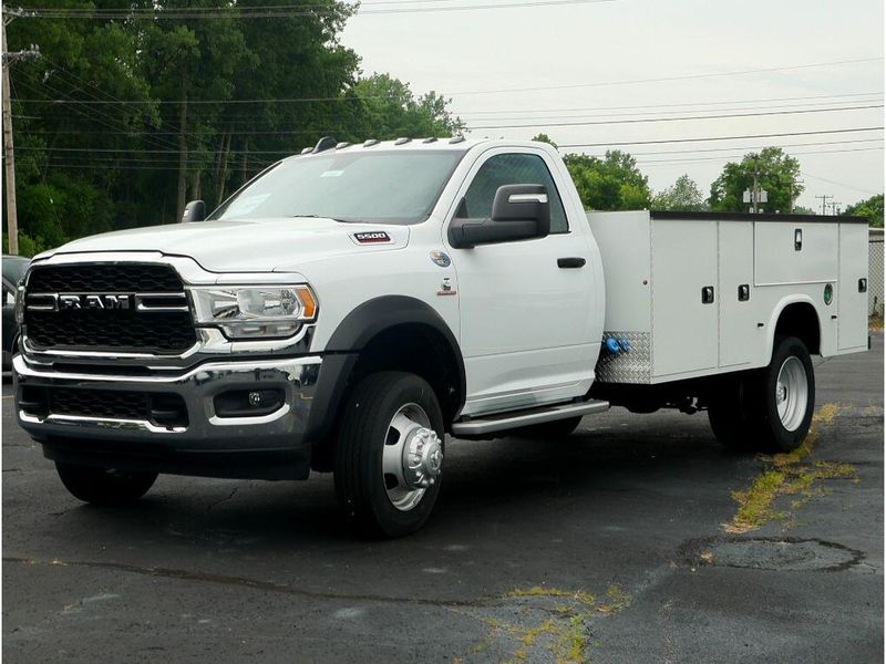 2023 RAM 5500 Tradesman Chassis Regular Cab 4x4 84