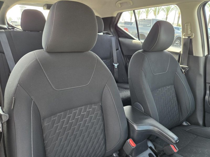 Used 2021 Nissan Kicks S FWD