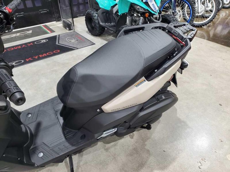 2025 Yamaha ZUMA 125 Image 12