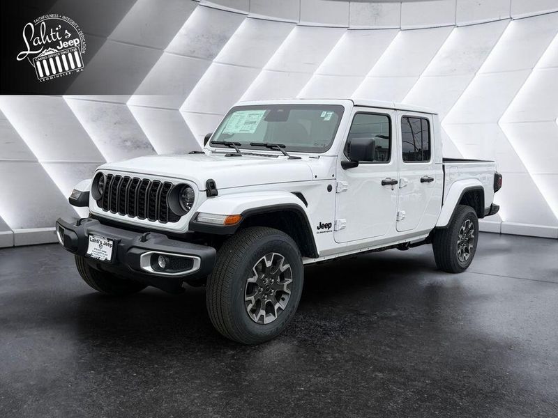 New 2026 Jeep Gladiator Sahara 4x4