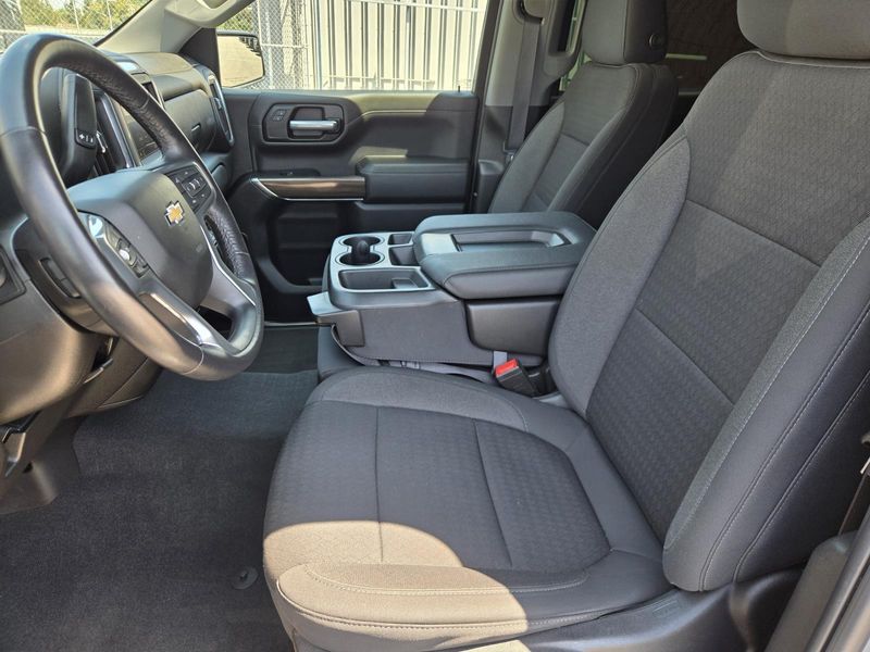Used 2022 Chevrolet Silverado 1500 LTD 2WD Crew Cab 147 LT
