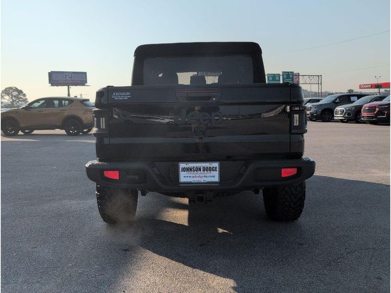 Used 2020 Jeep Gladiator Sport SImage 4