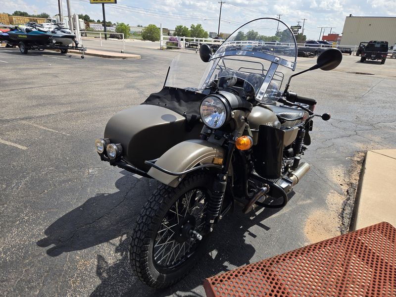 2018 URAL CT 750 Image 3