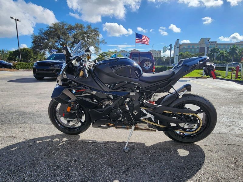 2026 BMW S 1000 RRImage 5