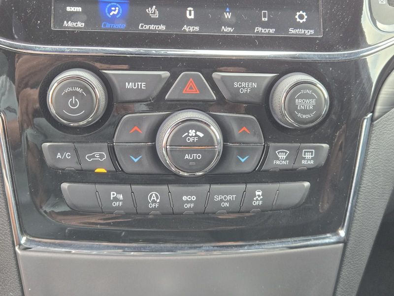 Used 2021 Jeep Grand Cherokee Freedom 4x2