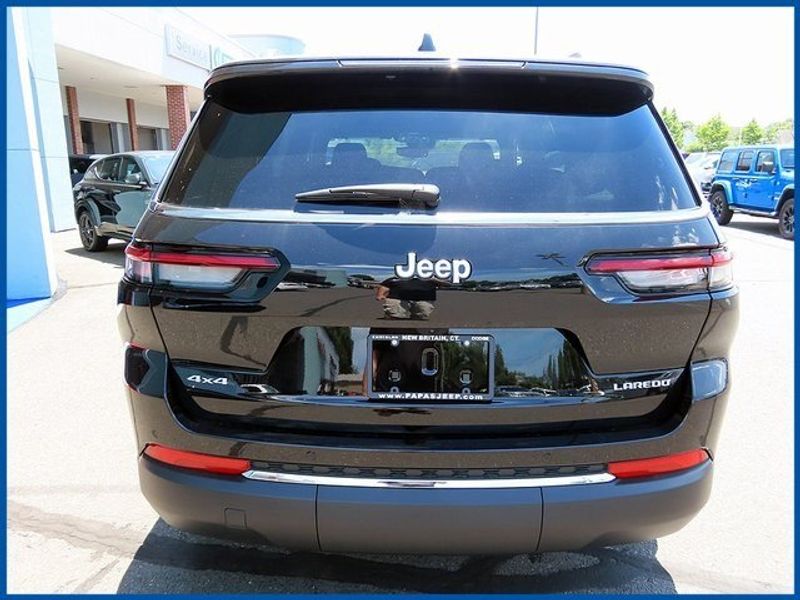 2024 Jeep Grand Cherokee LaredoImage 6