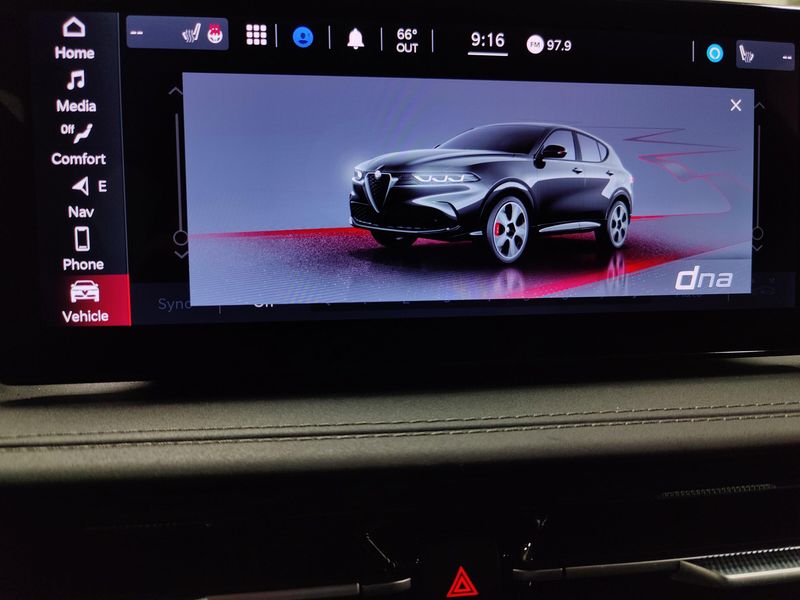 Used 2024 Alfa Romeo Tonale Veloce Premium AWD w/SunroofImage 29