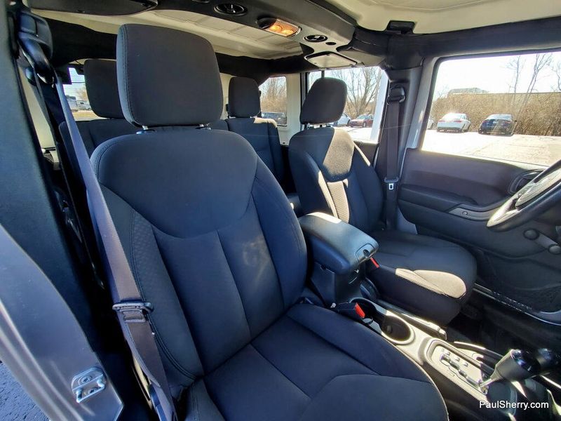 Used 2015 Jeep Wrangler Unlimited Sport