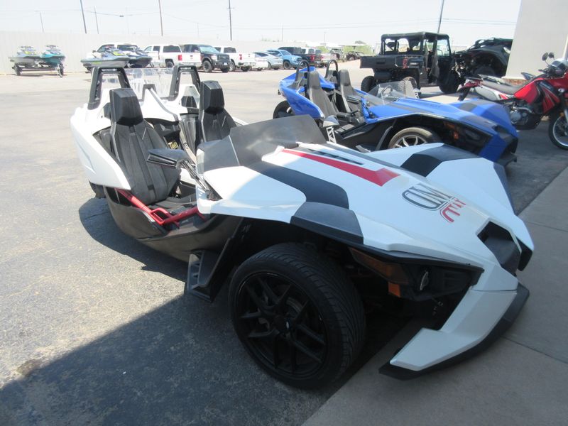 USED 2016 POLARIS SLINGSHOT SL Image 1